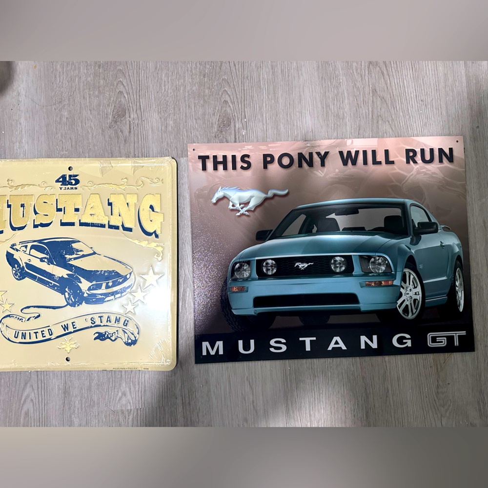2 Mustang Metal Wall Art Set